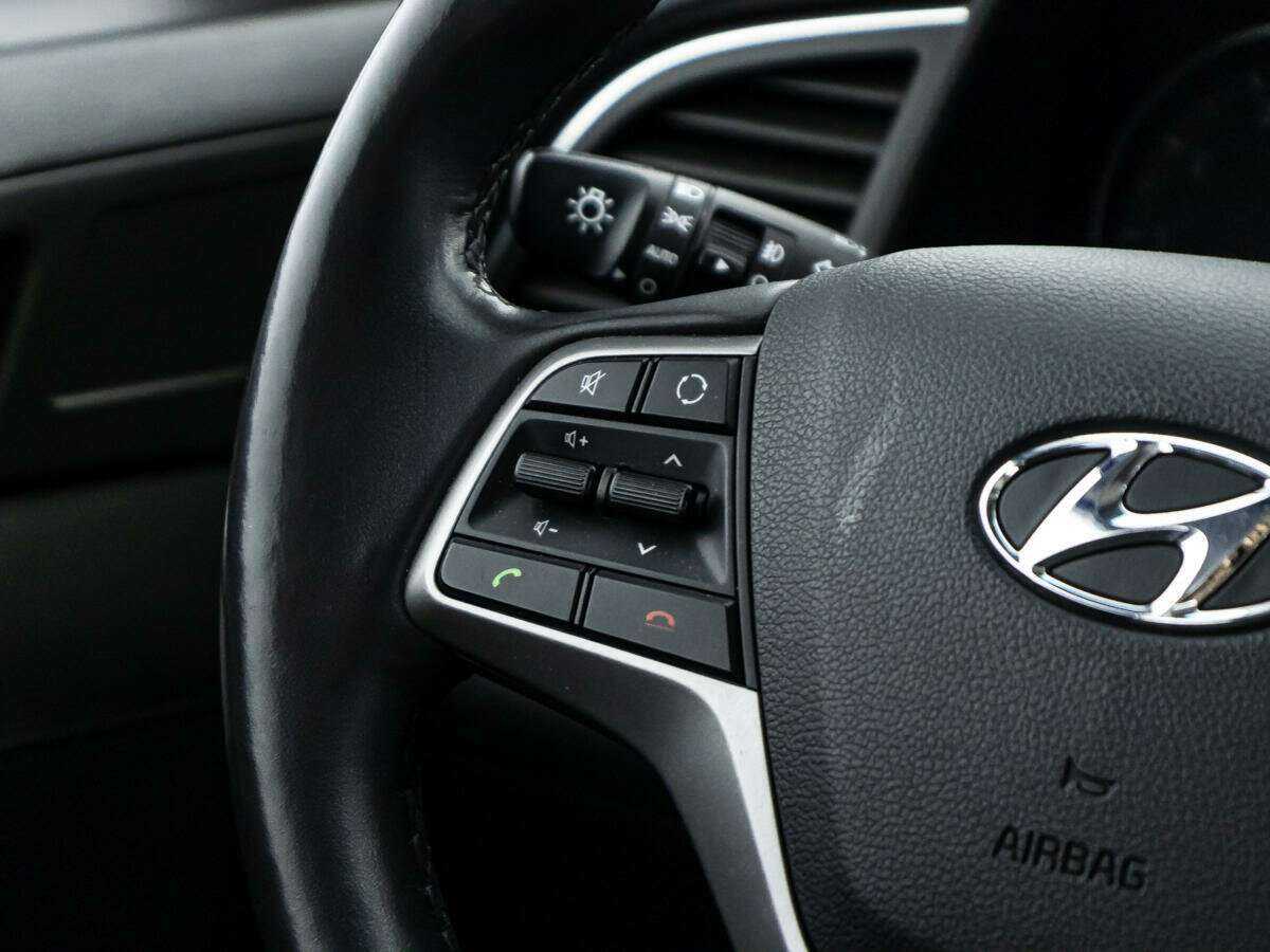 Hyundai Elantra 2016 года с пробегом. Фото: #18