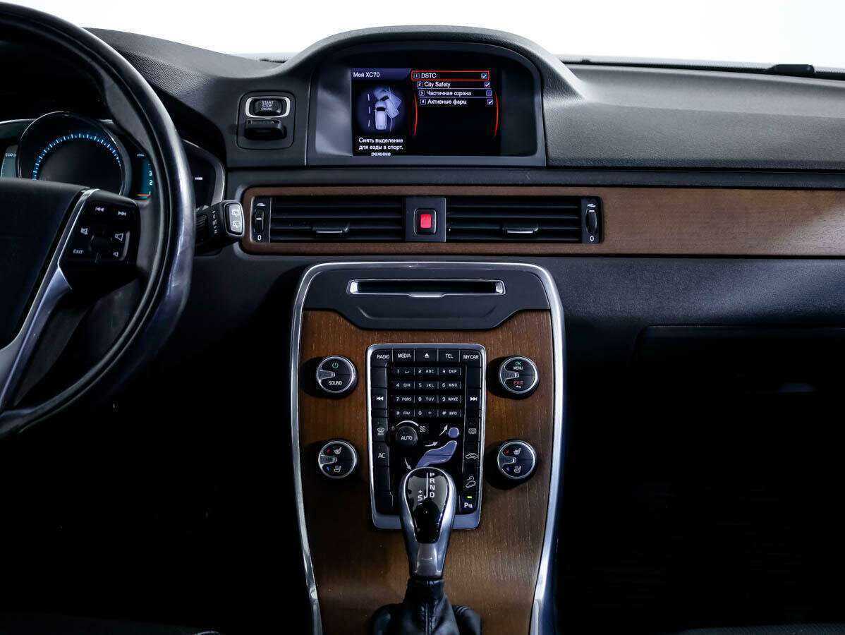 Volvo XC70 2014 года с пробегом. Фото: #17
