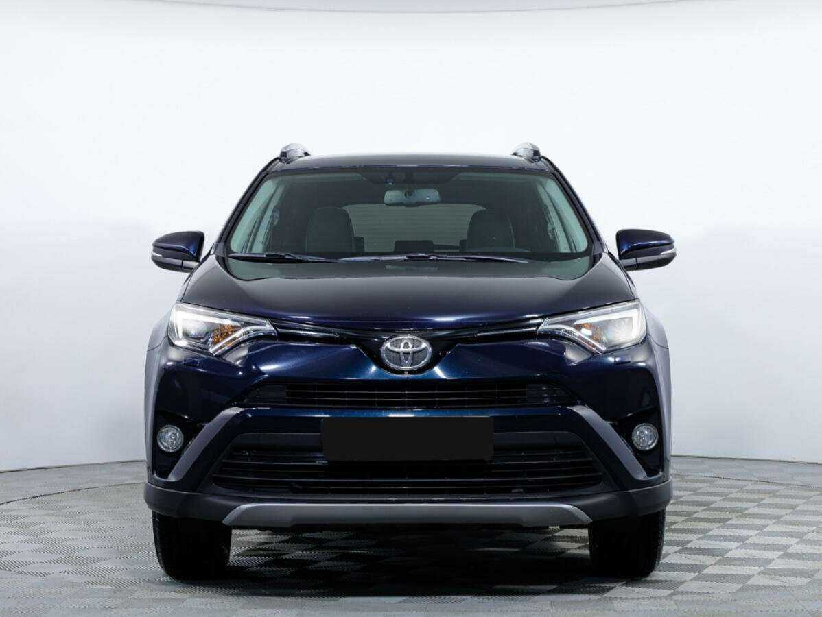 Toyota RAV4 2019 года с пробегом. Посмотреть фото