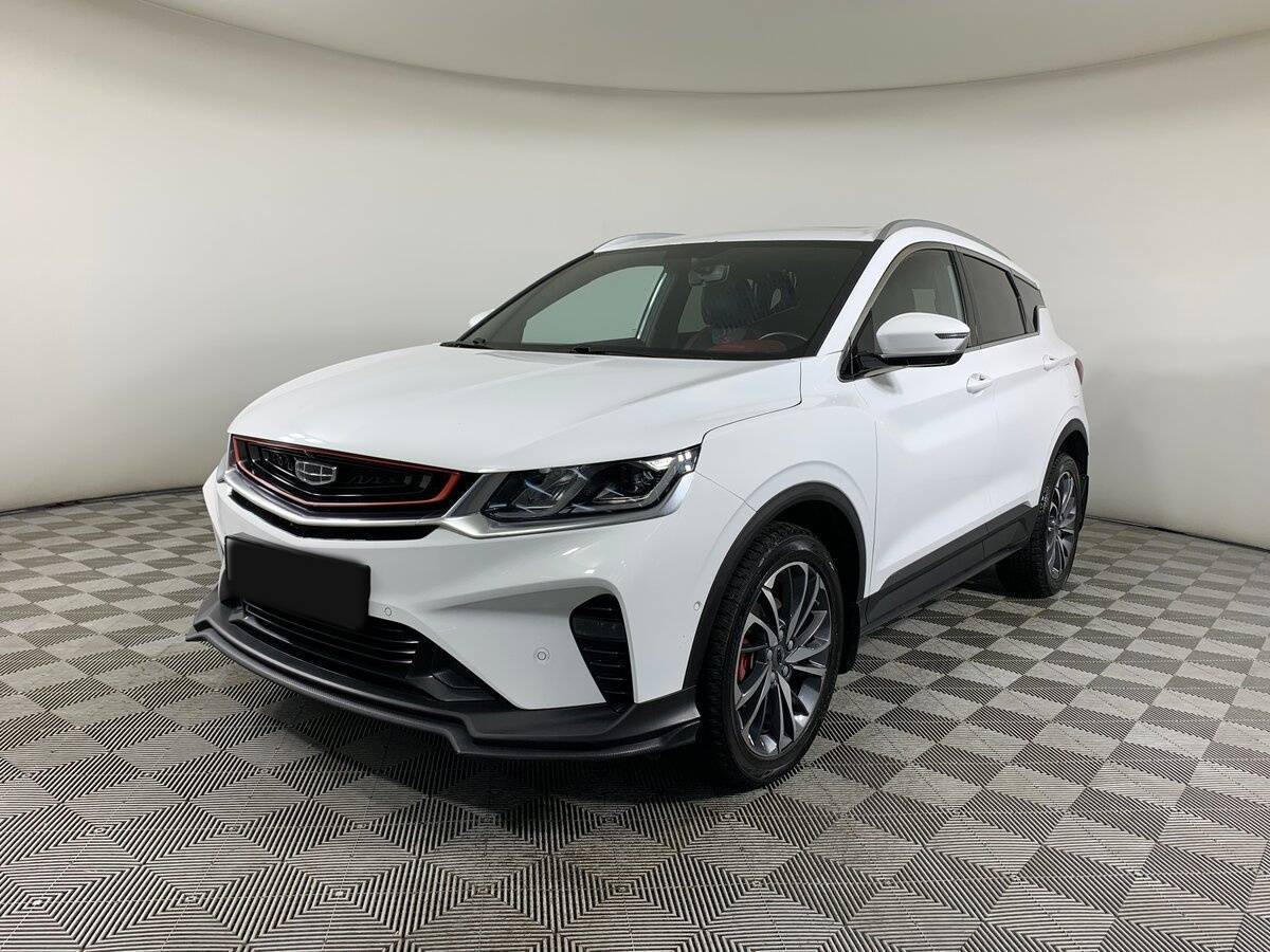 Geely Coolray 2020 года с пробегом. Посмотреть фото
