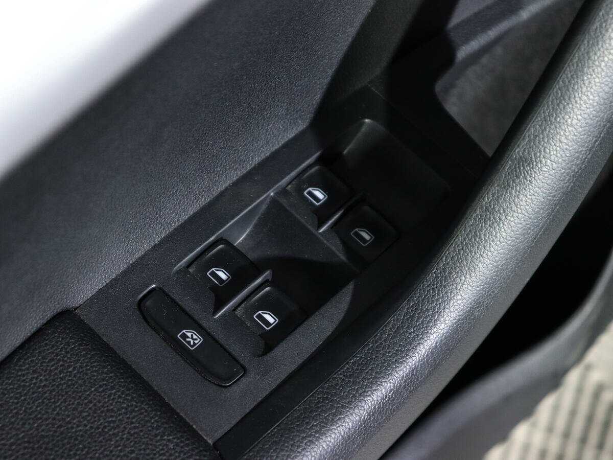 Skoda Octavia 2014 года с пробегом. Фото: #14