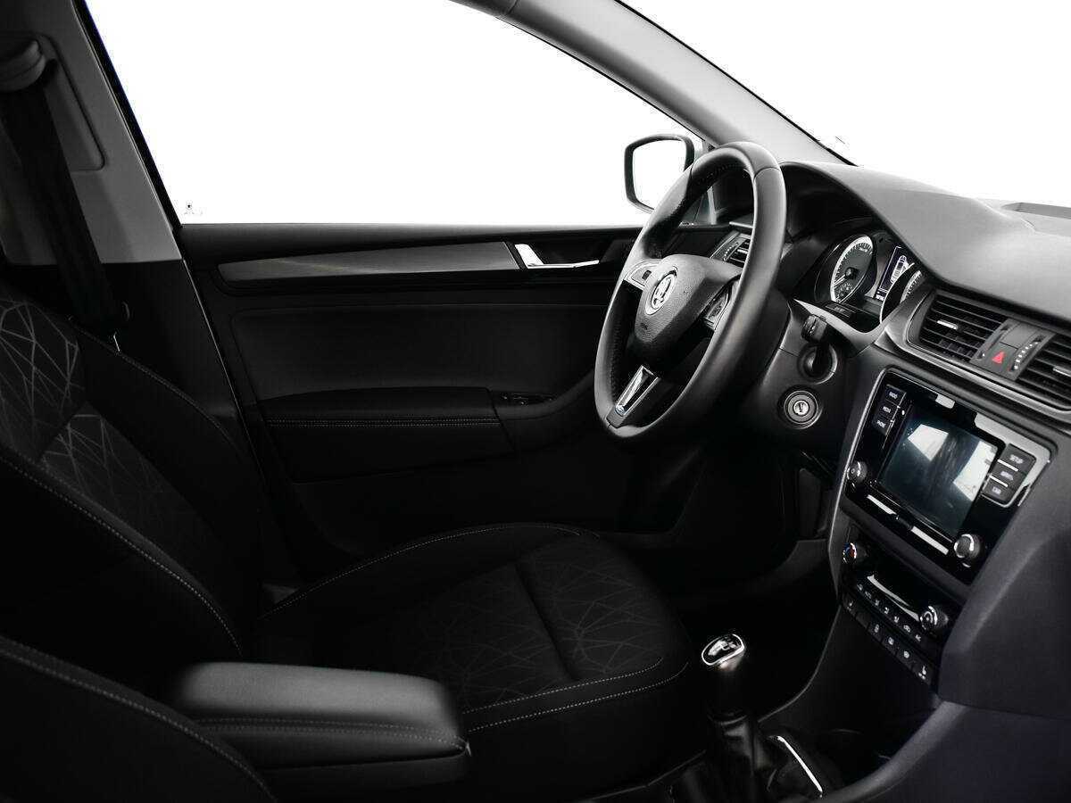 Skoda Rapid 2019 года с пробегом. Фото: #8