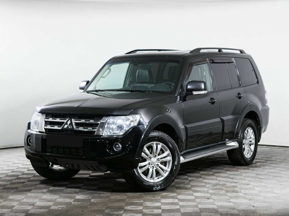Mitsubishi Pajero 2013 года с пробегом. Фото: #0