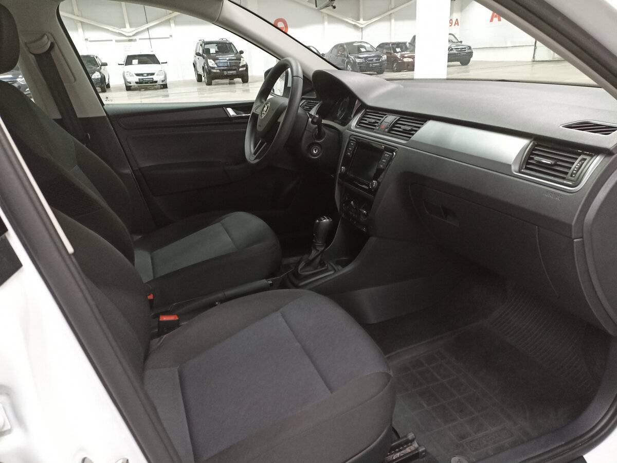 Skoda Rapid 2019 года с пробегом. Фото: #10