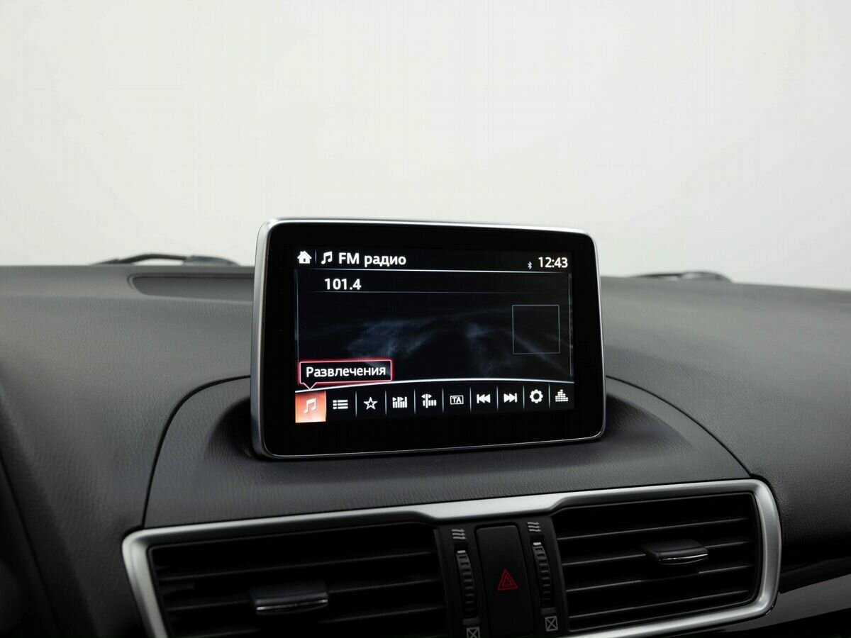 Mazda 3 2014 года с пробегом. Фото: #17