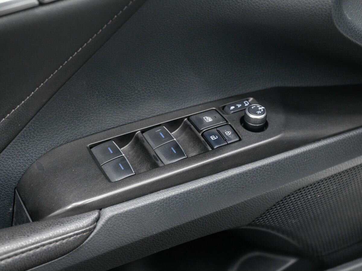 Toyota Camry 2022 года с пробегом. Фото: #15