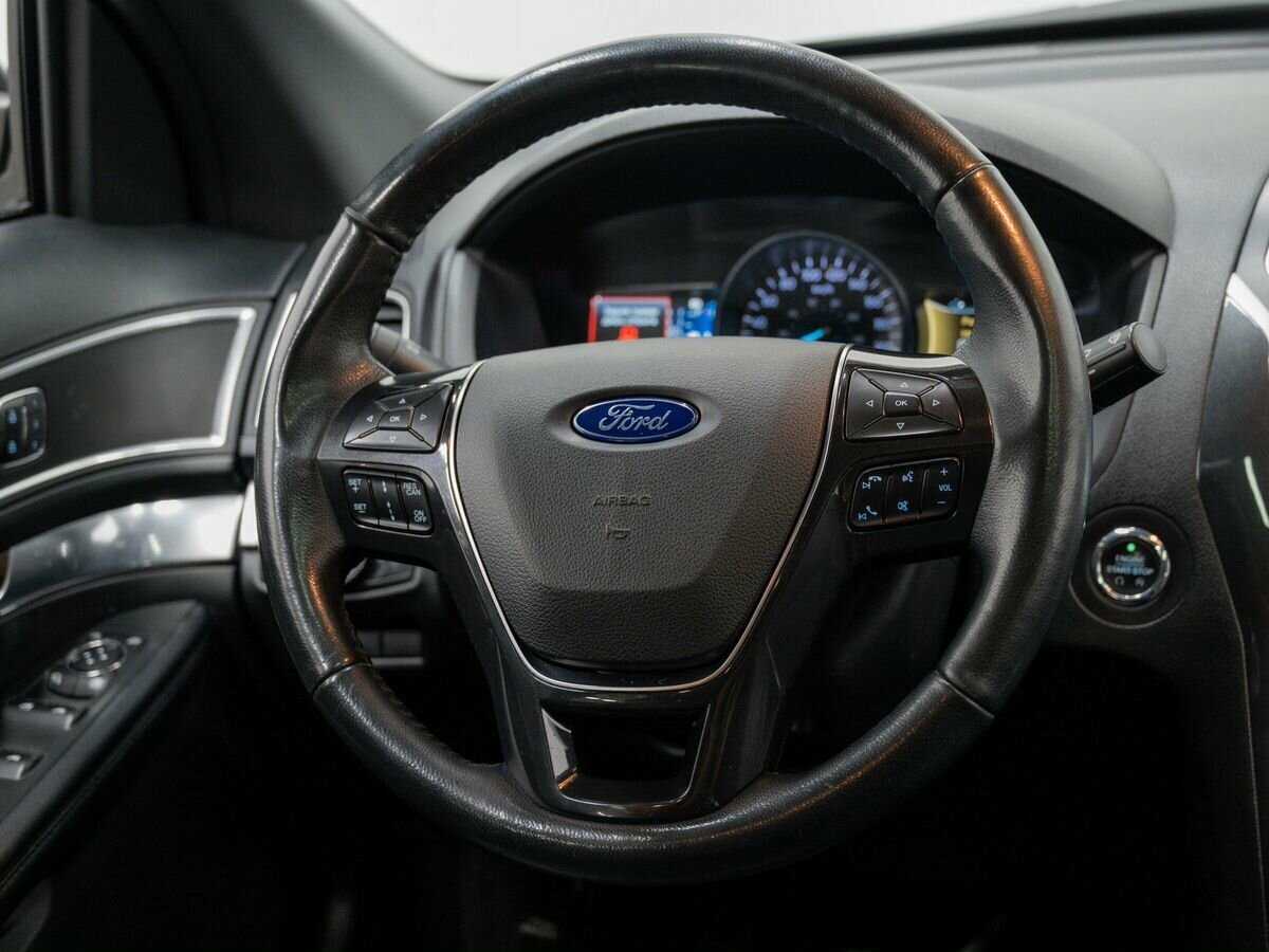 Ford Explorer 2017 года с пробегом. Фото: #12