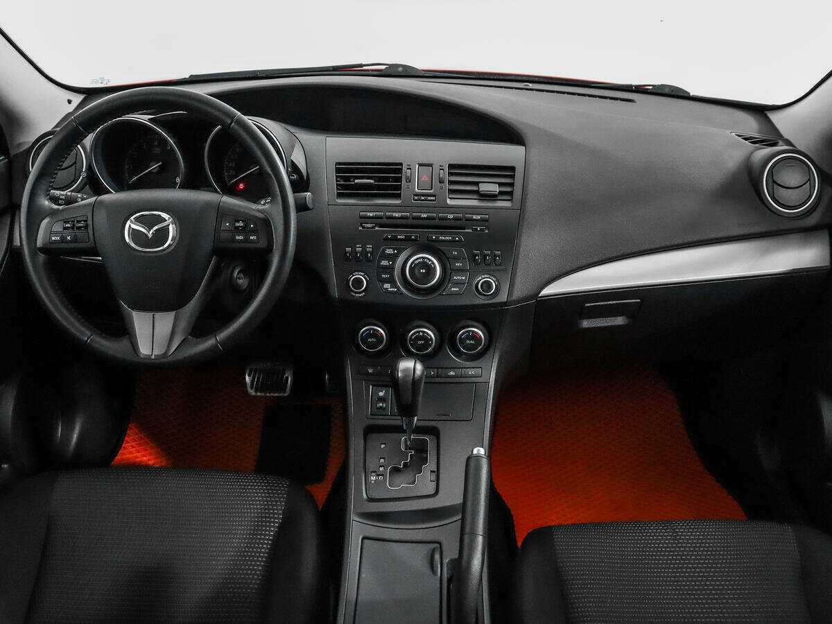 Mazda 3 2012 года с пробегом. Фото: #11