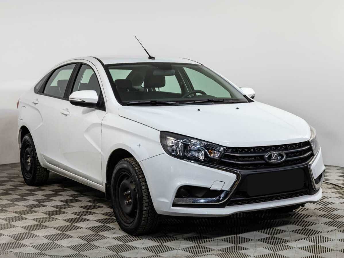 Lada (ВАЗ) Vesta 2022 года с пробегом. Фото: #2