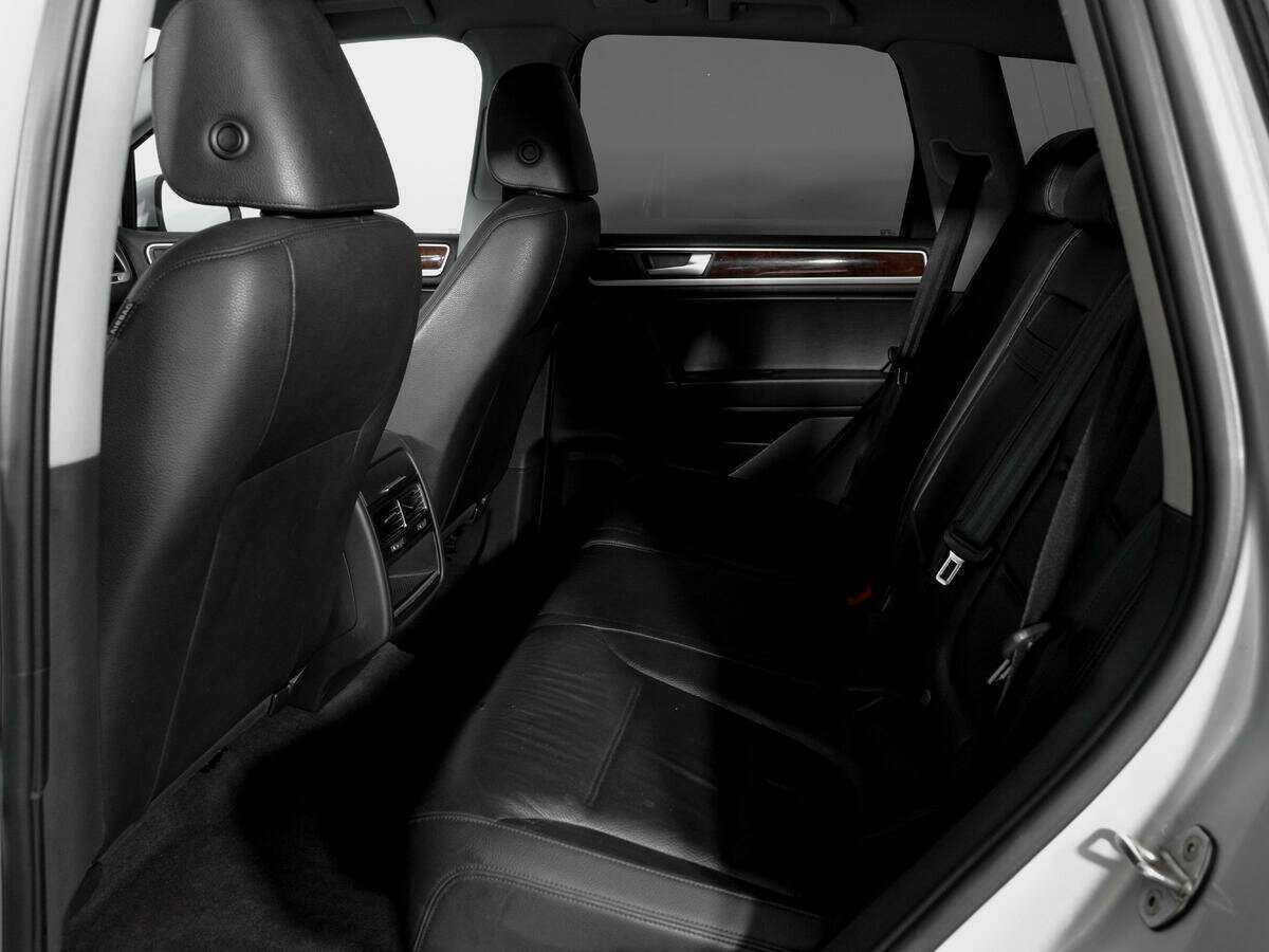 Volkswagen Touareg 2012 года с пробегом. Фото: #9