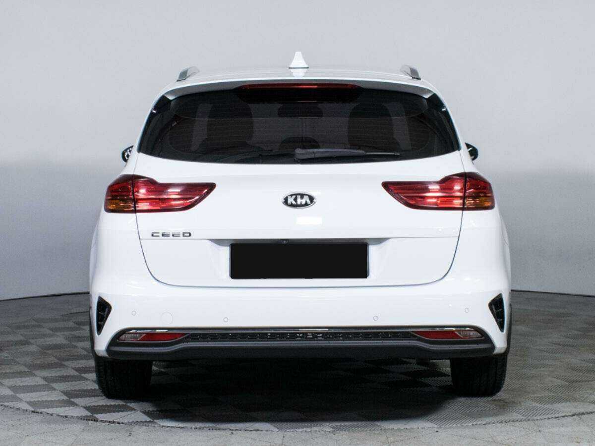 Kia Ceed 2020 года с пробегом. Фото: #5