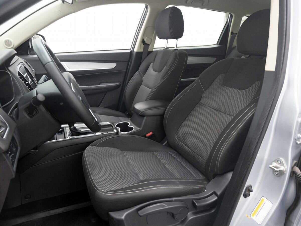 Geely Emgrand X7 2020 года с пробегом. Фото: #9