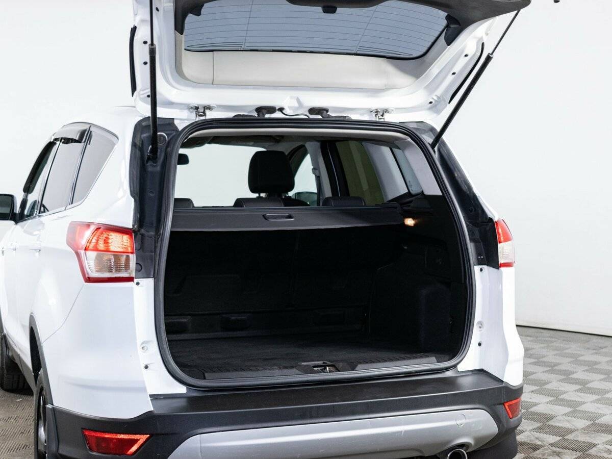 Ford Kuga 2014 года с пробегом. Фото: #6