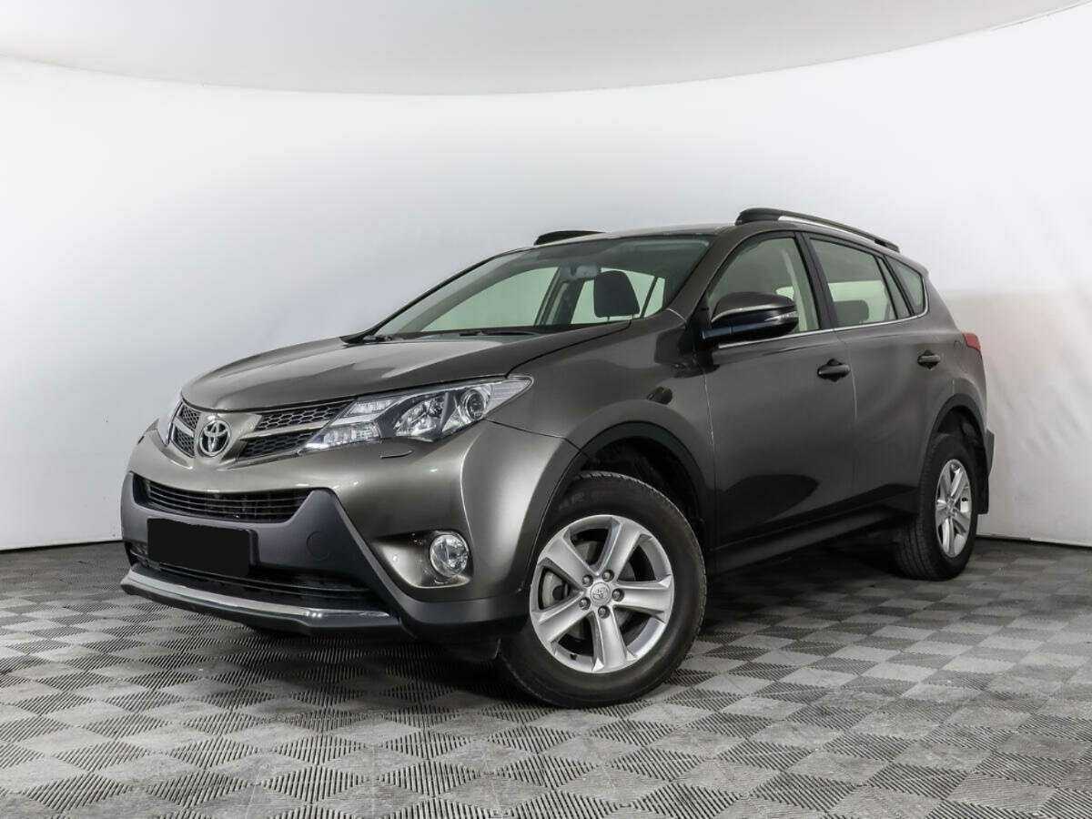Toyota RAV4 2013 года с пробегом. Посмотреть фото