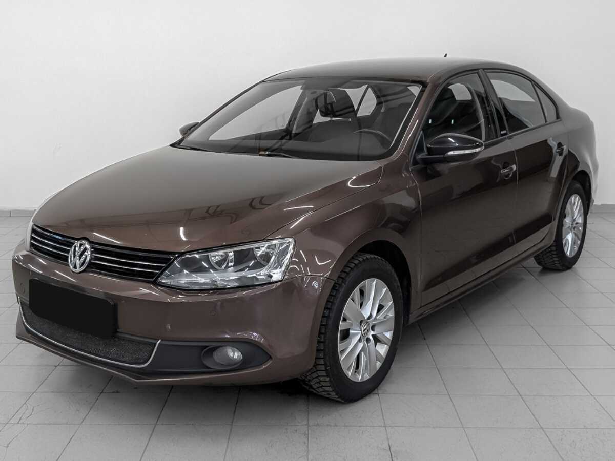 Volkswagen Jetta 2014 года с пробегом. Посмотреть фото