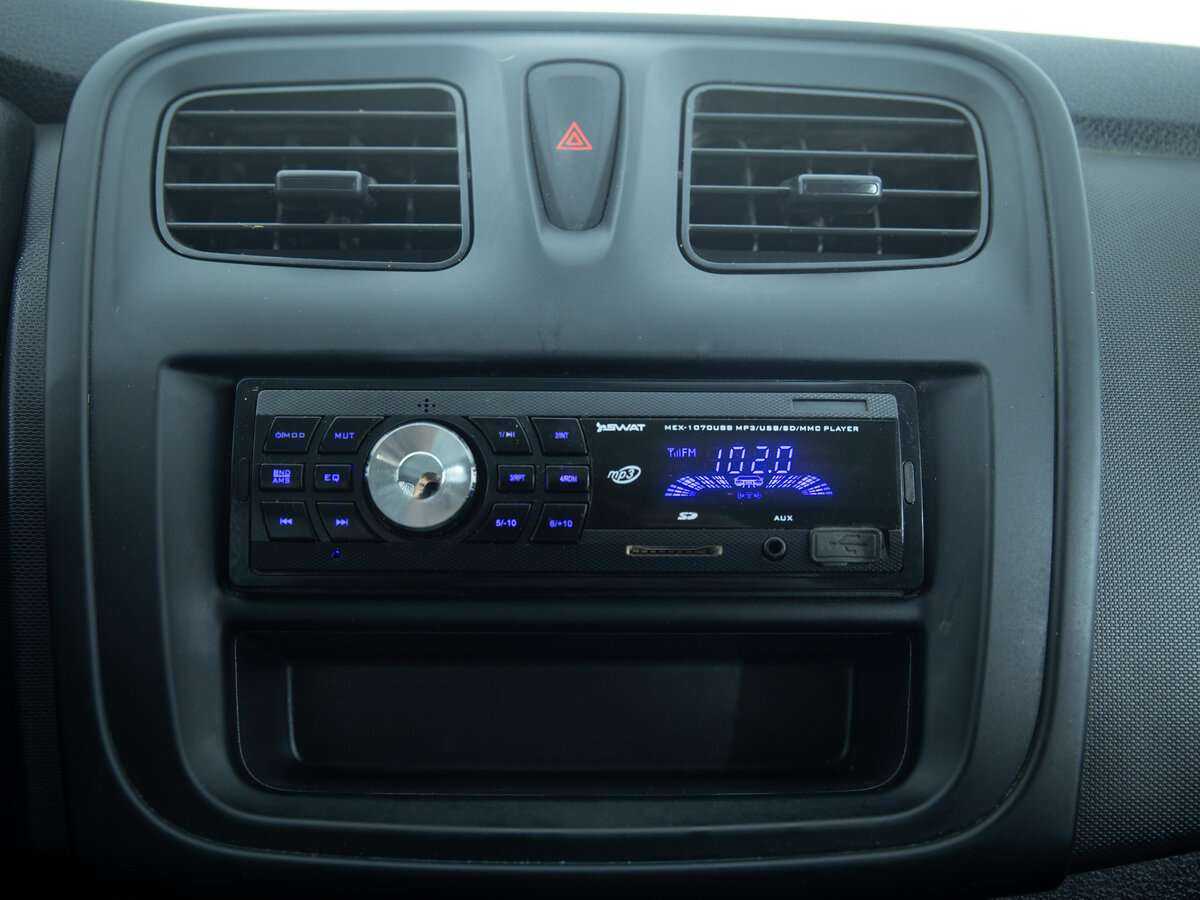 Renault Sandero 2017 года с пробегом. Фото: #11