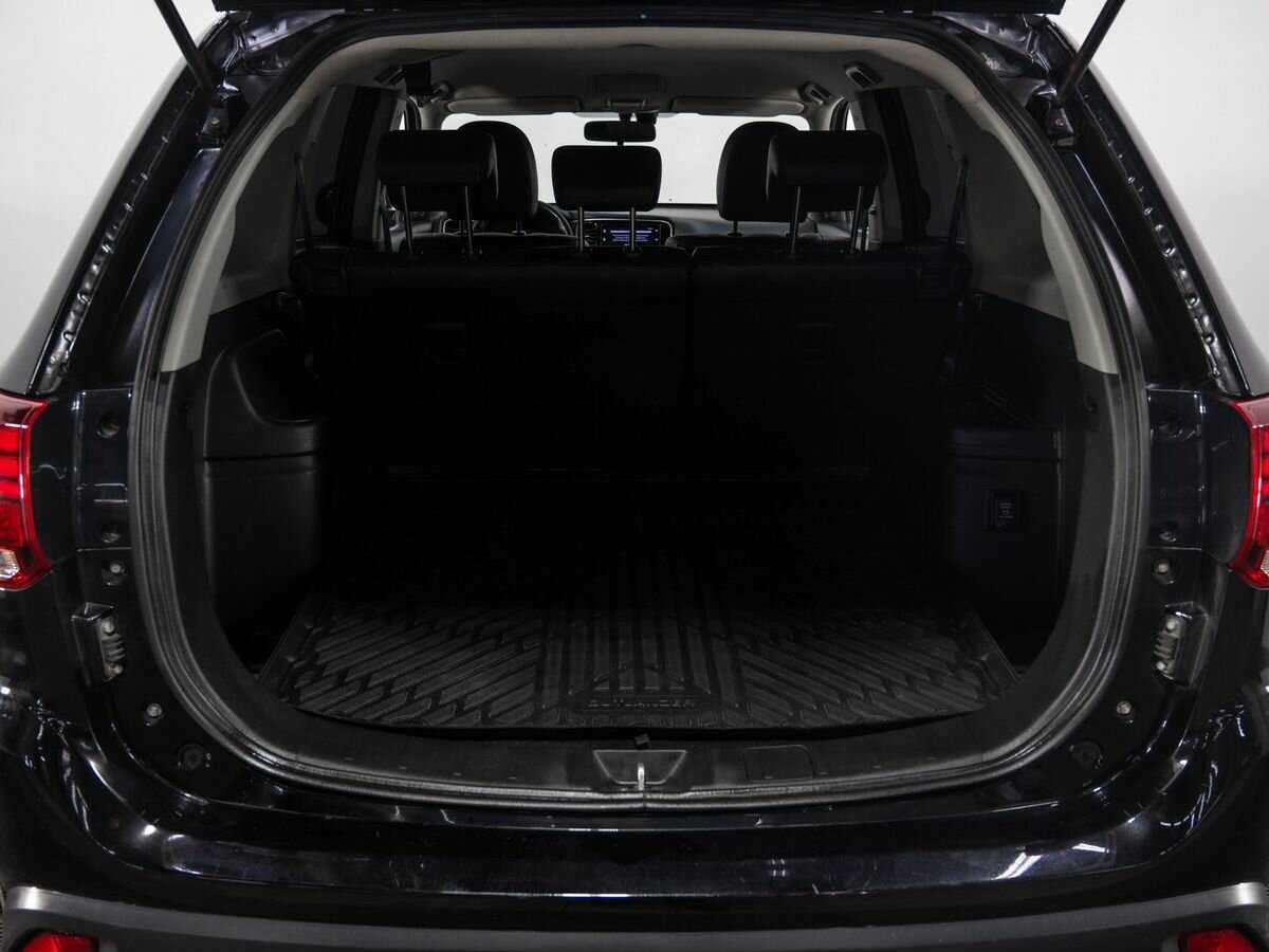 Mitsubishi Outlander 2017 года с пробегом. Фото: #22