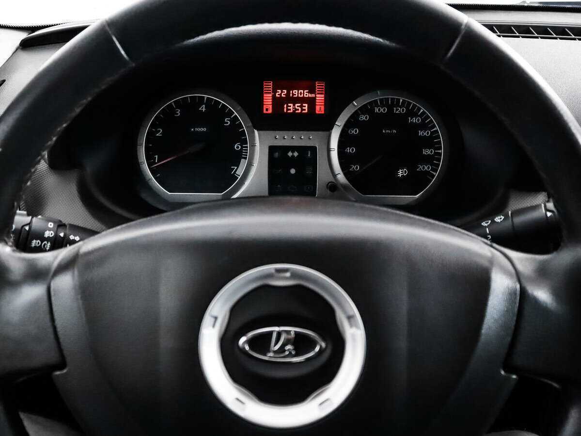 Lada (ВАЗ) Largus 2014 года с пробегом. Фото: #14