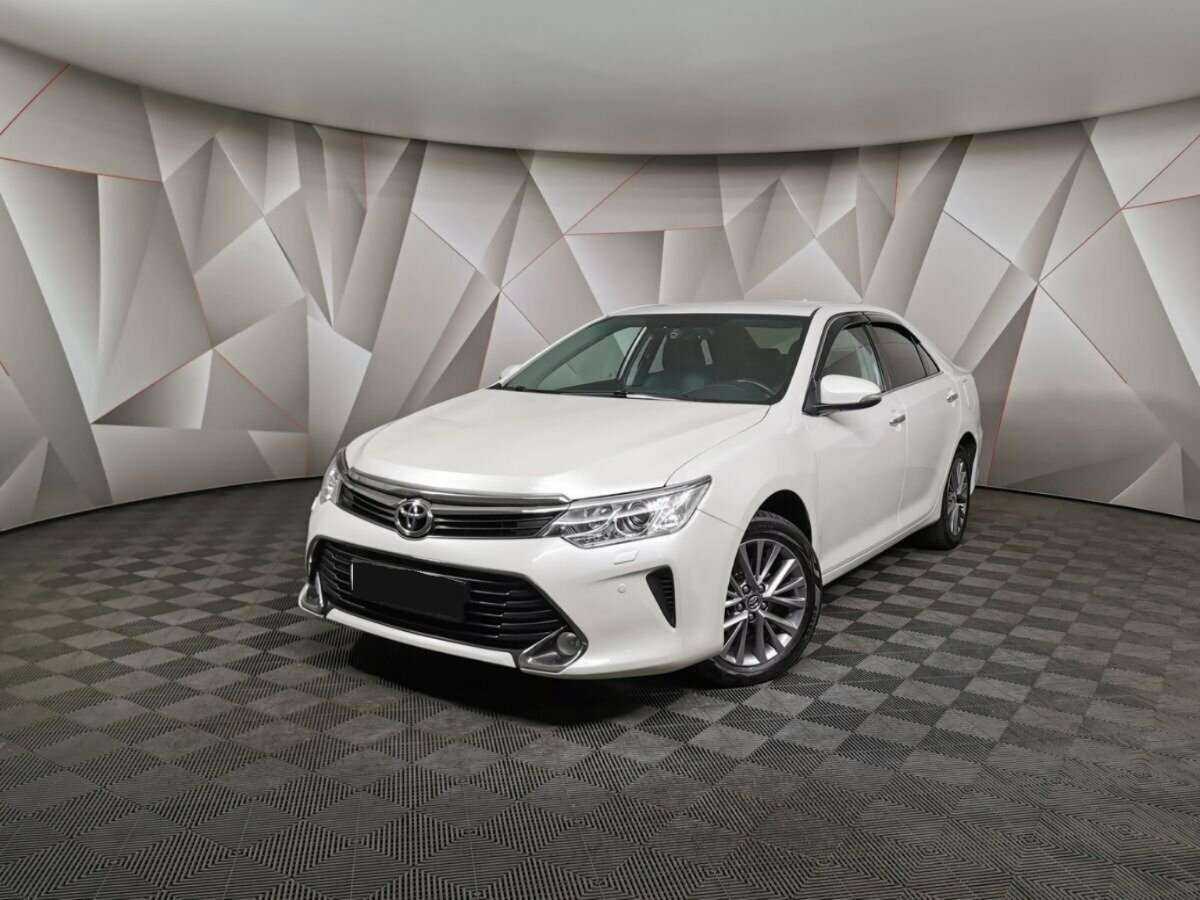 Toyota Camry 2016 года с пробегом. Фото: #0