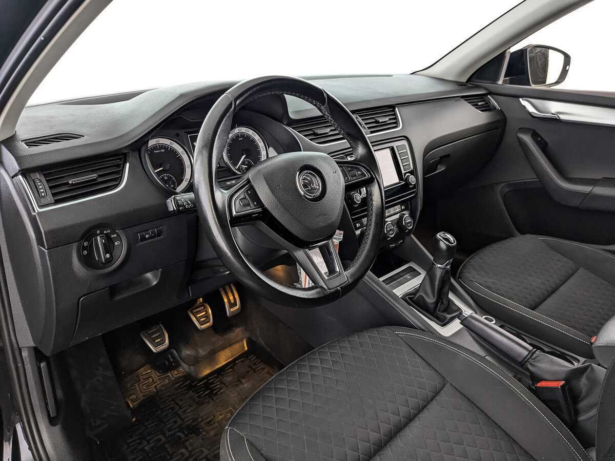 Skoda Octavia 2016 года с пробегом. Фото: #13