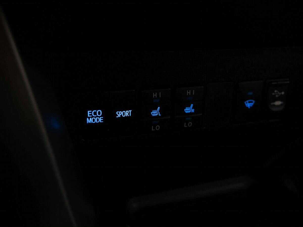 Toyota RAV4 2013 года с пробегом. Фото: #21