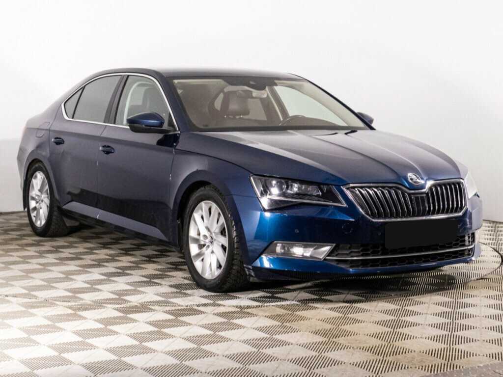 Skoda Superb 2017 года с пробегом. Фото: #2