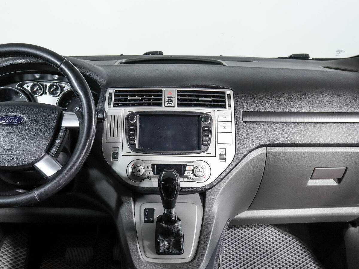 Ford Kuga 2012 года с пробегом. Фото: #12