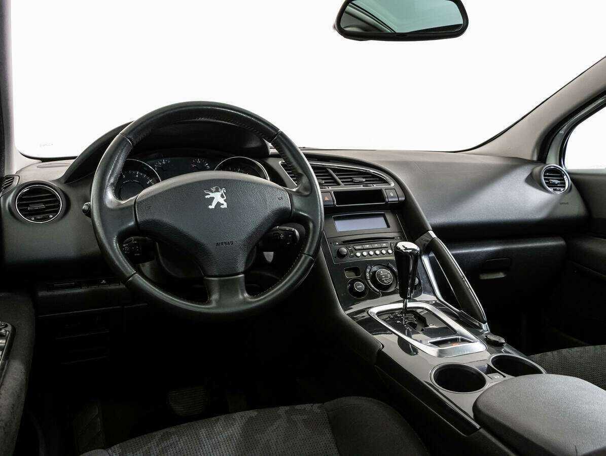 Peugeot 3008 2012 года с пробегом. Фото: #10