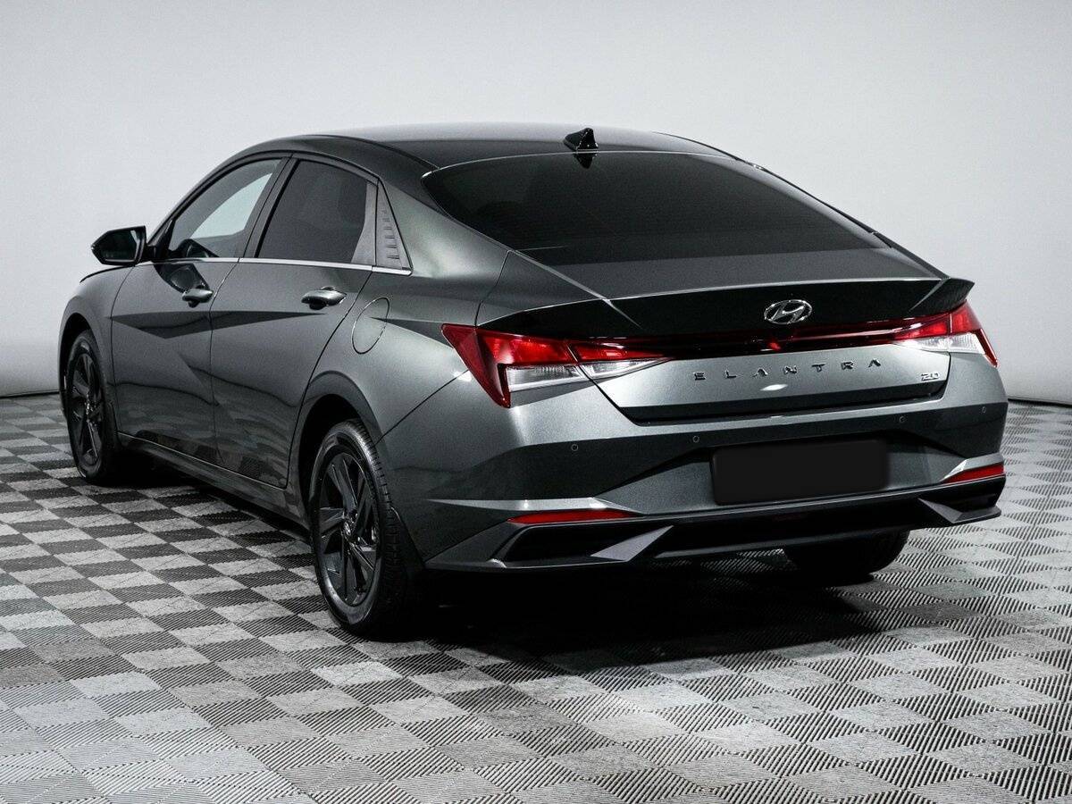 Hyundai Elantra 2021 года с пробегом. Фото: #6