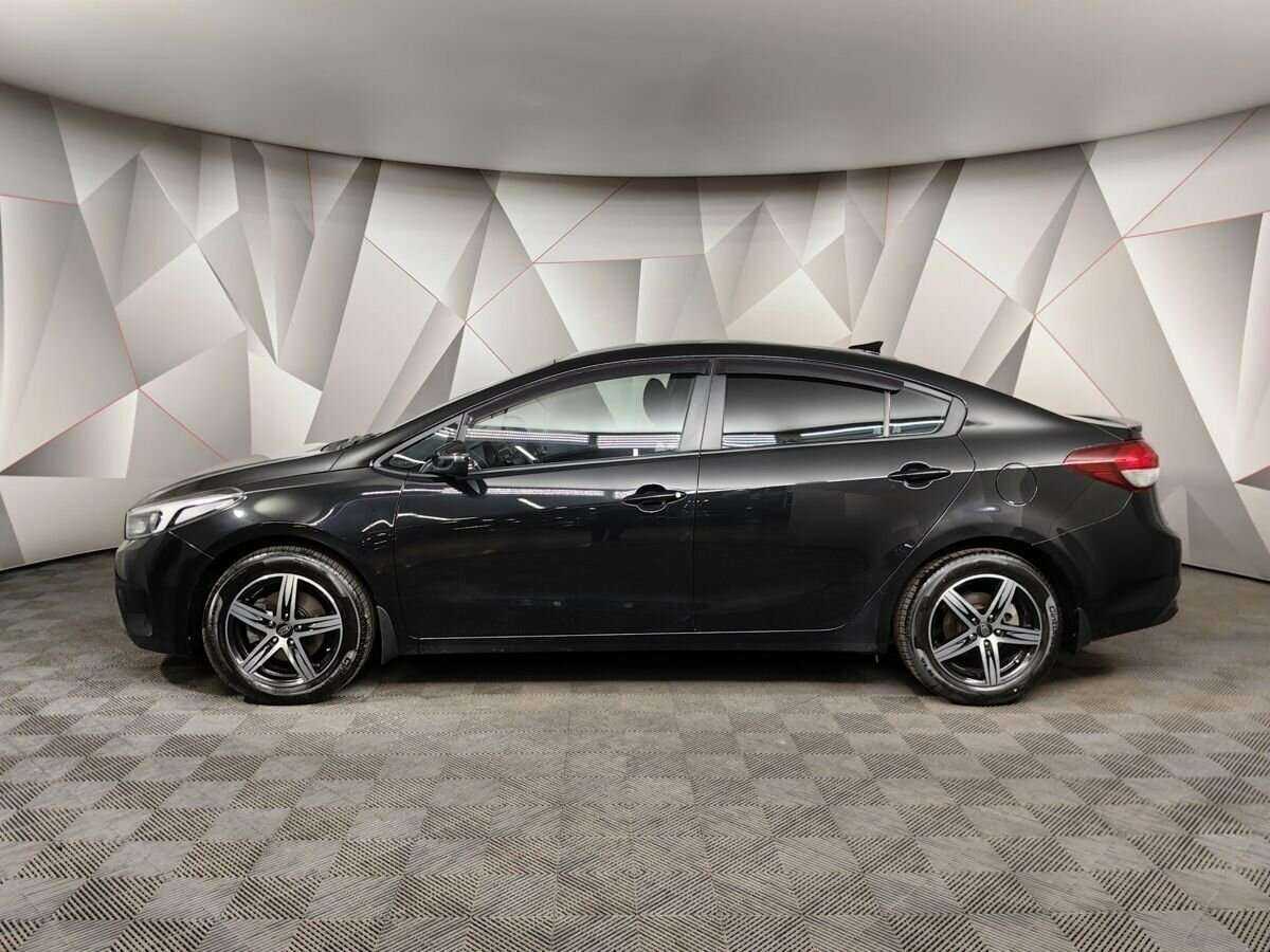 Kia Cerato 2018 года с пробегом. Фото: #4