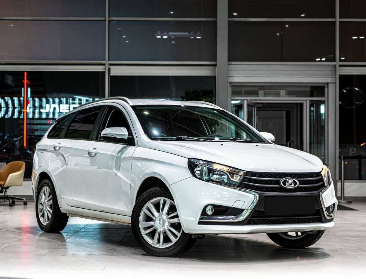 Lada (ВАЗ) Vesta 2019 года с пробегом. Фото: #1