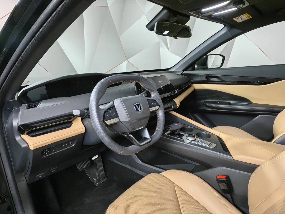 Changan UNI-V 2022 года с пробегом. Фото: #16