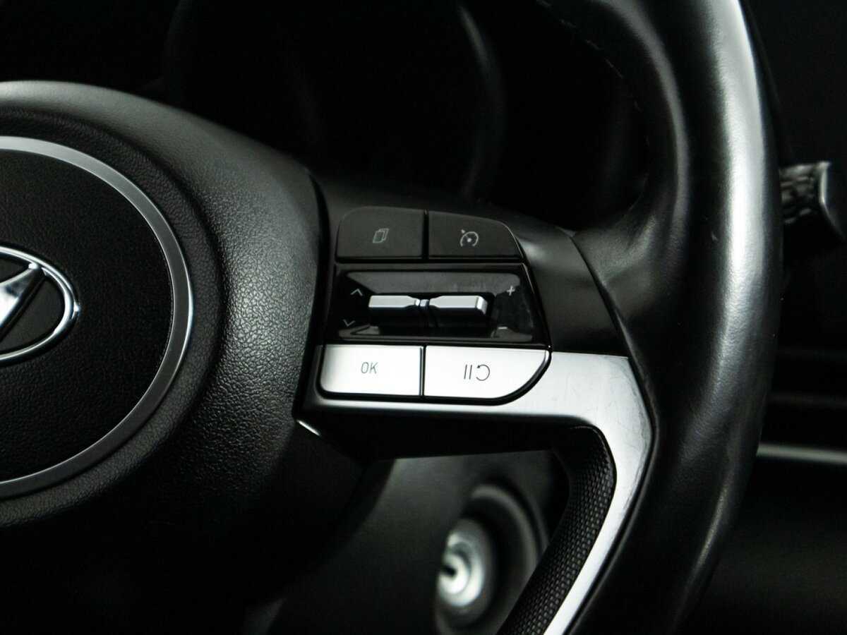 Hyundai Elantra 2021 года с пробегом. Фото: #17