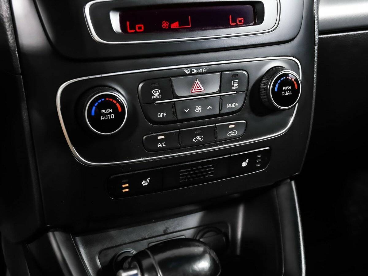 Kia Sorento 2013 года с пробегом. Фото: #14