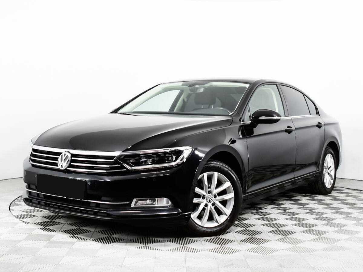 Volkswagen Passat 2016 года с пробегом. Посмотреть фото