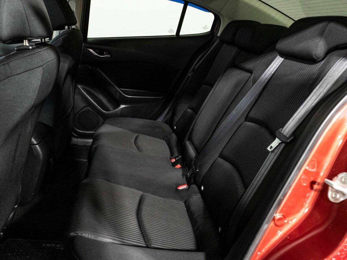 Mazda 3 2013 года с пробегом. Фото: #9