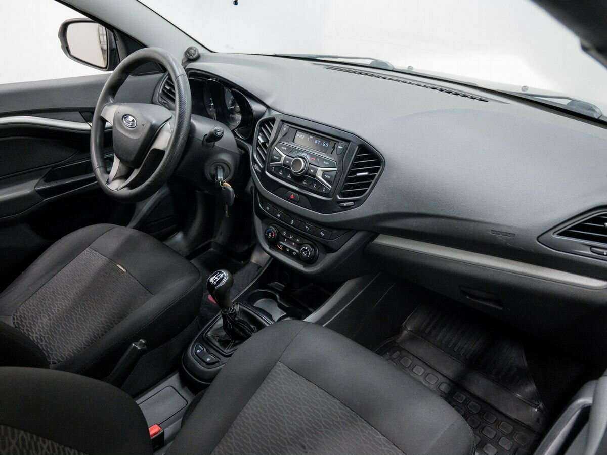 Lada (ВАЗ) Vesta 2015 года с пробегом. Фото: #6