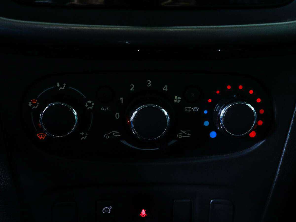 Renault Sandero 2020 года с пробегом. Фото: #12