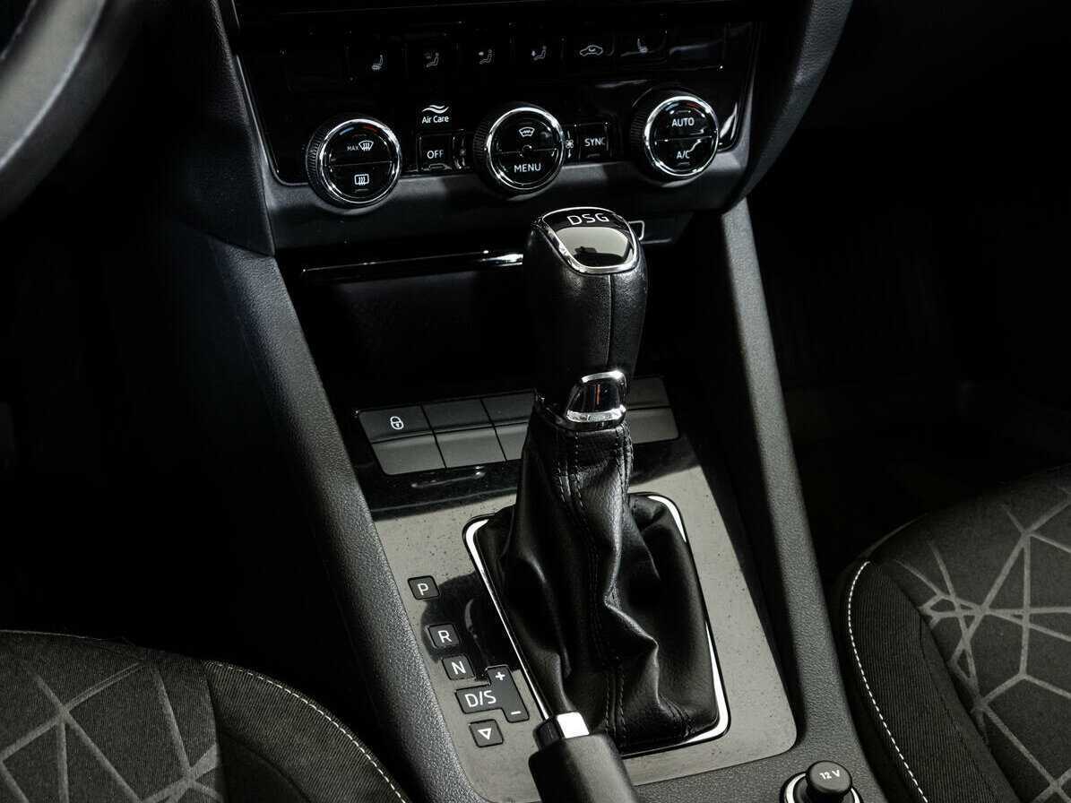 Skoda Octavia 2019 года с пробегом. Фото: #11