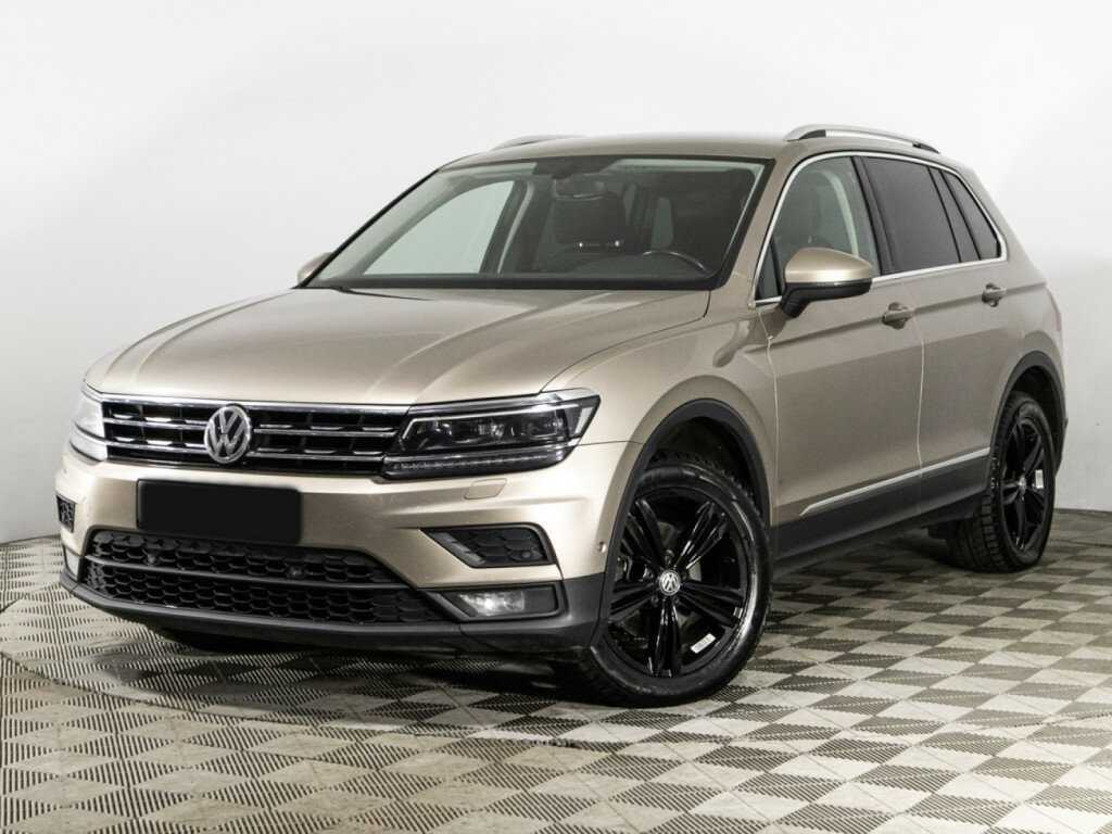 Volkswagen Tiguan 2018 года с пробегом. Посмотреть фото