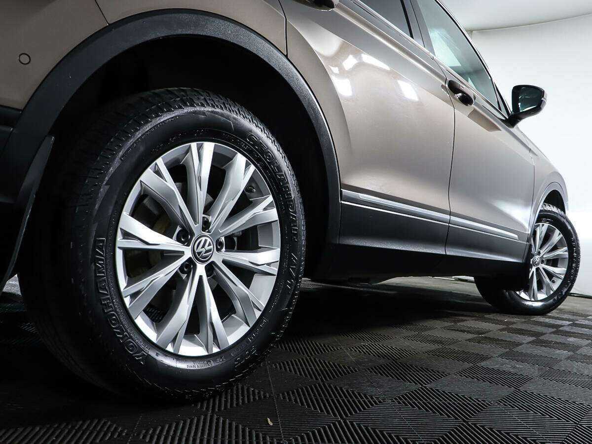 Volkswagen Tiguan 2018 года с пробегом. Фото: #21