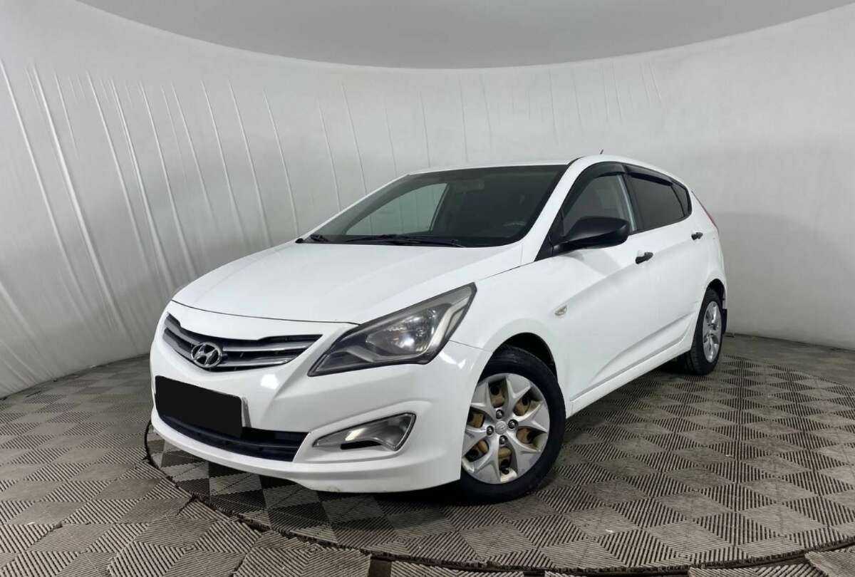 Hyundai Solaris 2014 года с пробегом. Посмотреть фото