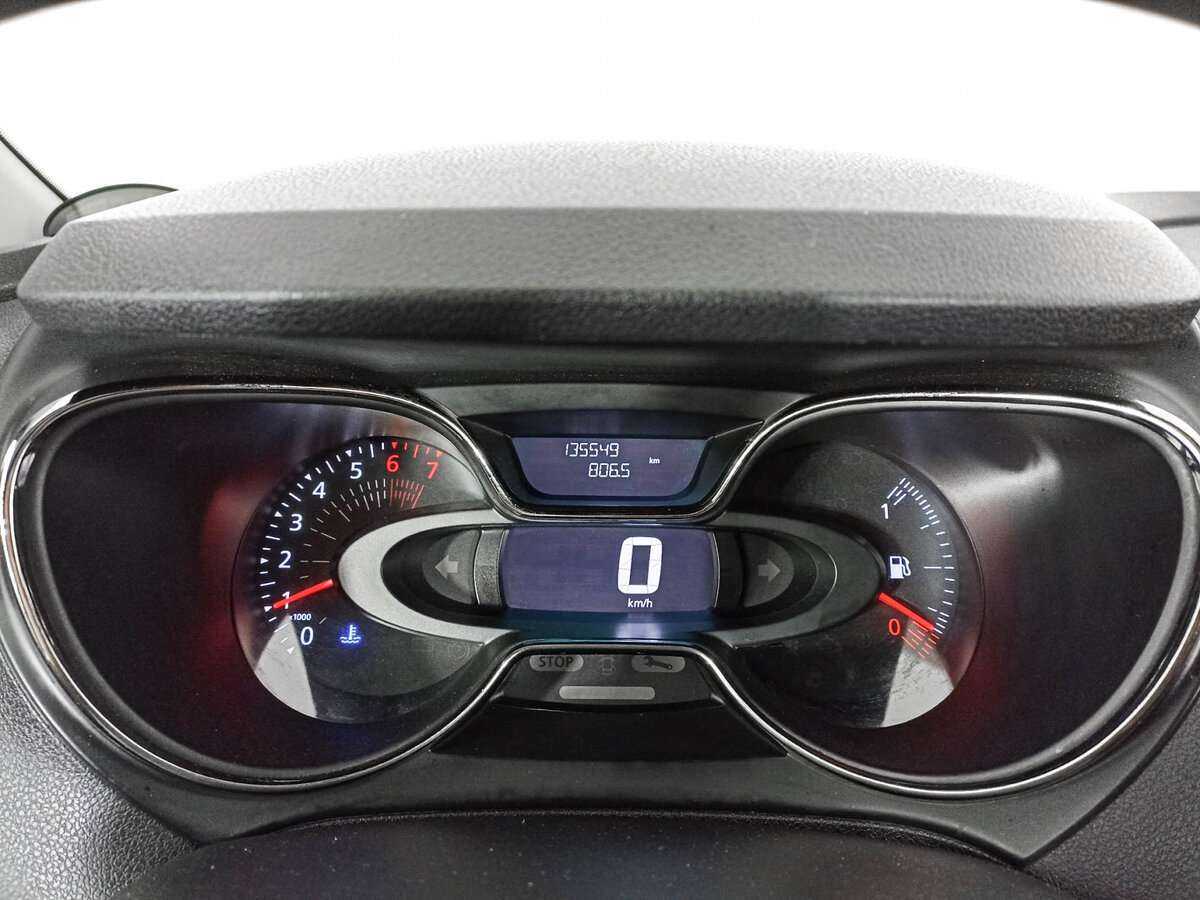 Renault Kaptur 2018 года с пробегом. Фото: #10