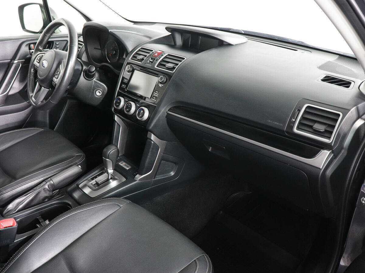 Subaru Forester 2016 года с пробегом. Фото: #9