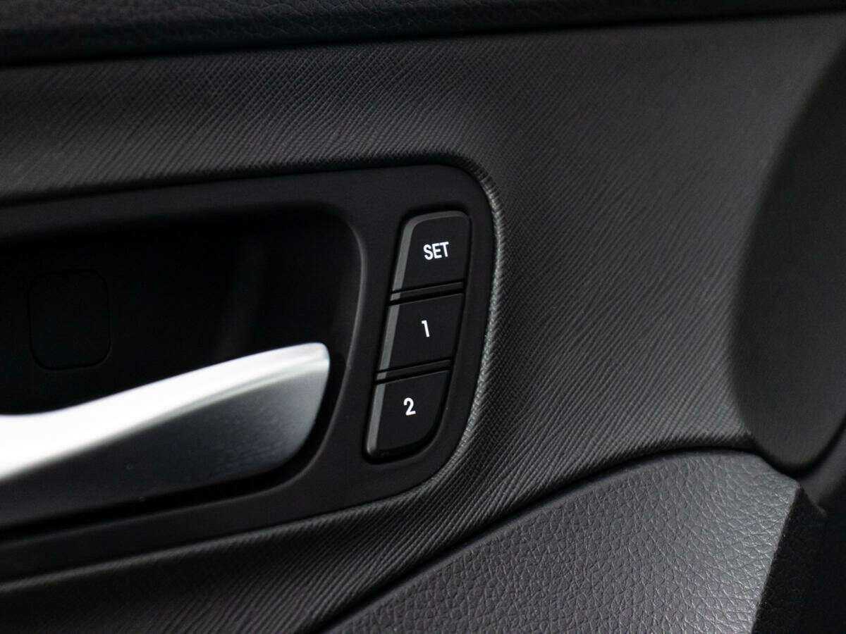 Hyundai Santa Fe 2018 года с пробегом. Фото: #17