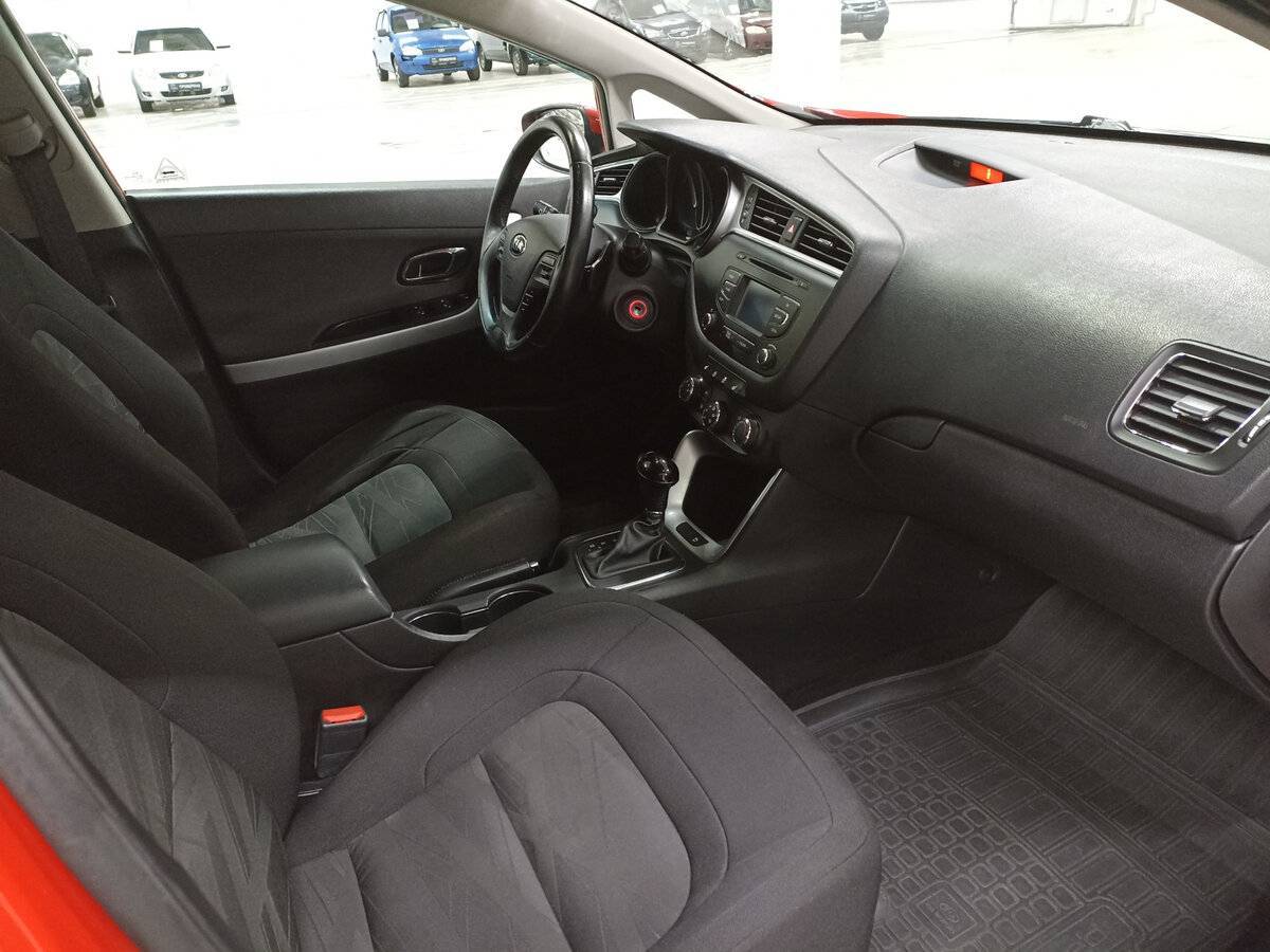 Kia Ceed 2016 года с пробегом. Фото: #10