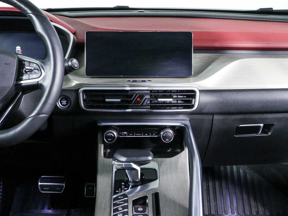 Geely Coolray 2023 года с пробегом. Фото: #10