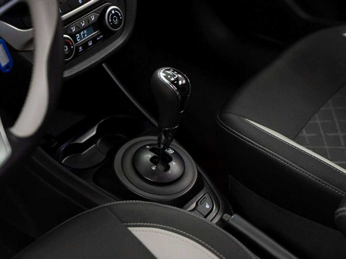 Lada (ВАЗ) Vesta 2018 года с пробегом. Фото: #10