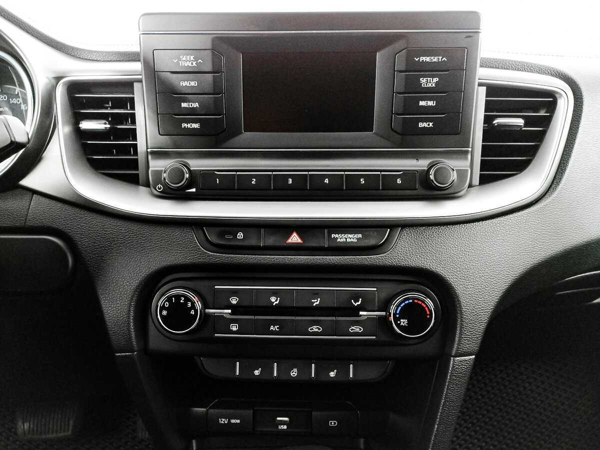 Kia Ceed 2021 года с пробегом. Фото: #12