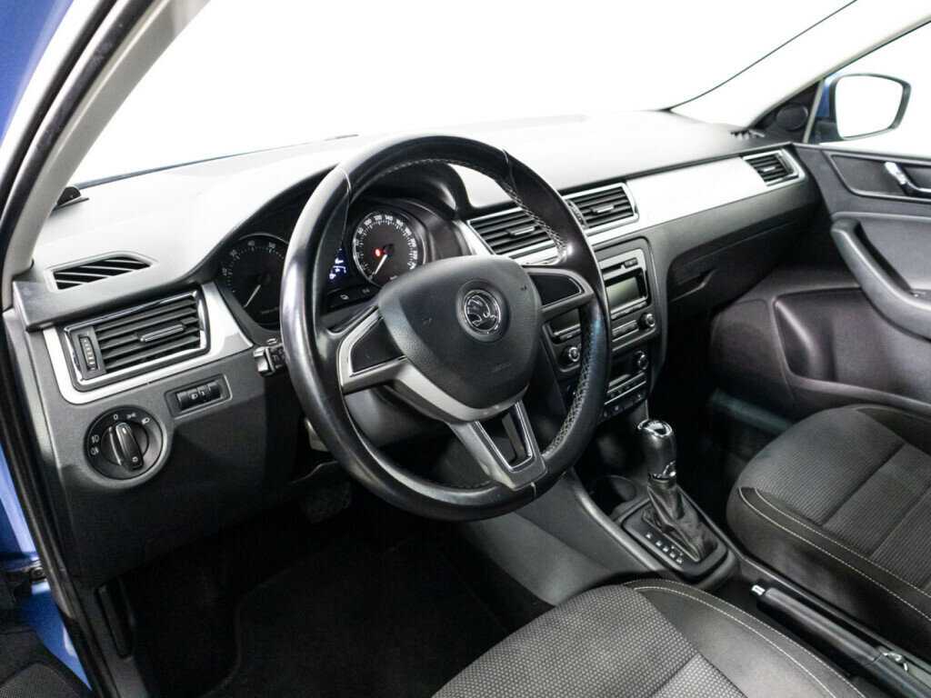 Skoda Rapid 2014 года с пробегом. Фото: #10